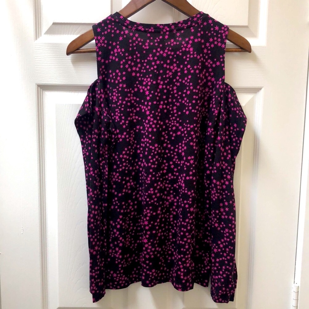 Michael Kors Cold Shoulder Top - Picture 3 of 10